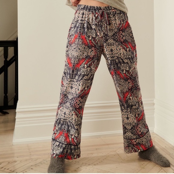 NWT Anthropologie Artist Flannel Pajama Pants. Size medium - Picture 3 of 10